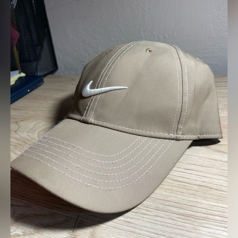 Nike Tan and White Classic Hat
